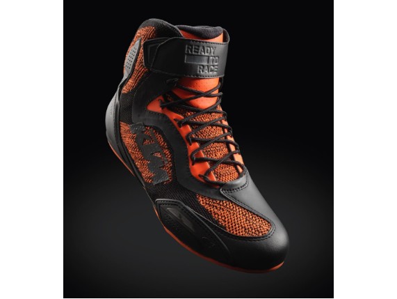 pho_pw_grid_vs_483036_3pw23000110x_faster_3_knitted_shoes_hlp_street_equipment__sall__awsg__v1