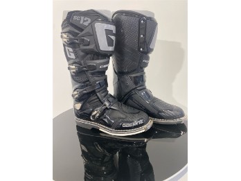 SG12 schwarz (2019) 44