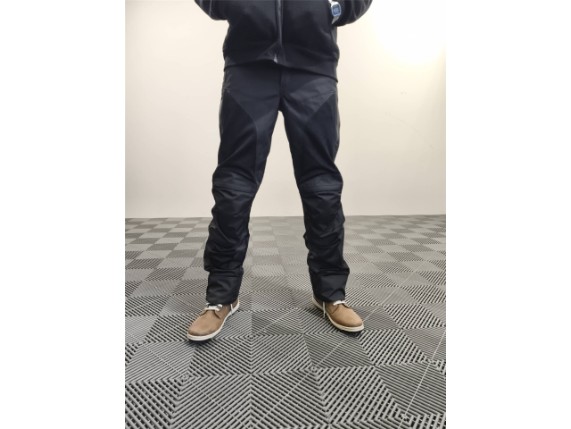 670d3e56aa2d4acdb2b58832574039a8