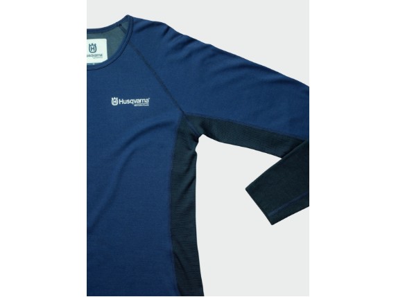 pho_hs_closeup_45531_3hs194310x_functional_untershirt_long_close_up__sall__awsg__v1