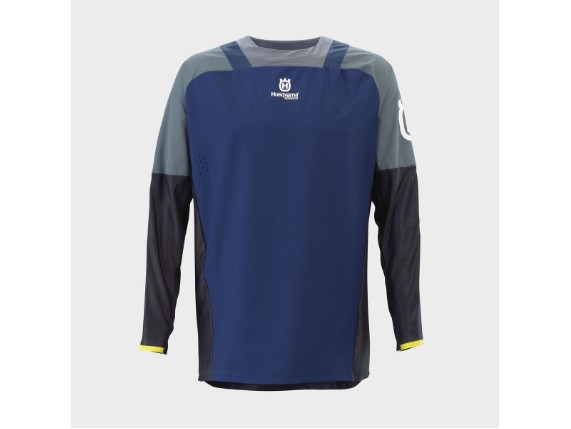 pho_hs_pers_vs_77153_3hs21003280x_gotland_shirt_blue_front__sall__awsg__v1