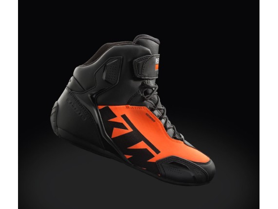 pho_pw_grid_vs_483038_3pw23000120x_faster_3_wp_shoes_hlp_street_equipment__sall__awsg__v1