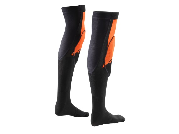pho_pw_pers_rs_313615_3pw21000820x_protector_socks_back__sall__awsg__v1