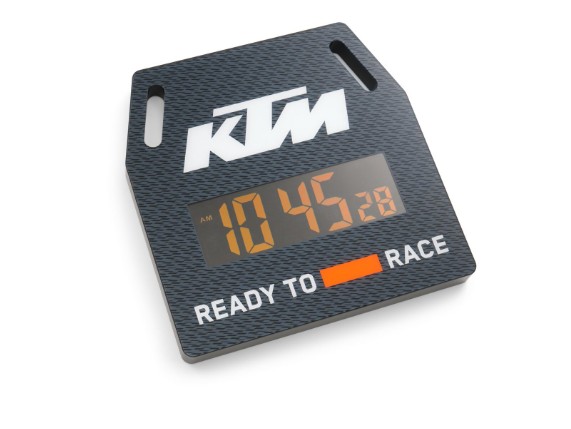 pho_pw_pers_vs_720722_3pw220041600_wall_clock_casual___ktm__sall__awsg__v1
