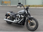 Softail Street Bob 117