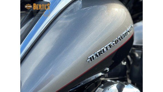 Harley-Davidson FLHTK E-Glide Ultra Limited, 0008499