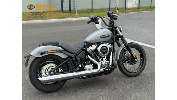 Harley-Davidson Softail Street Bob 117, 0008182