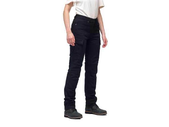 088246_brandoncargolady_10_1_ID_17892