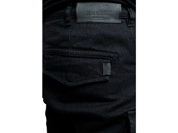 FCM_MJDC5001_Defender-Mono_Black_Detail_01A