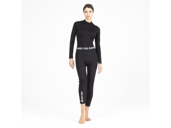 06_JBPW2001_XTM_AAA_Baselayer_Pant_Women_OnModel_249A8601