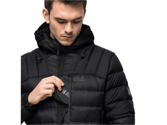 1205741_6000_5-north-climate-jacket-m-black