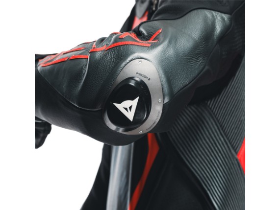 15100002_Z09_Dainese_Audax_D-Zip_1pc_perf_einteiler_black_red_fluo_anthracite_13