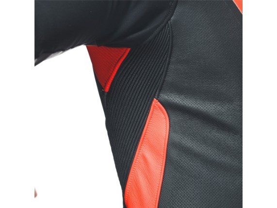 1513485_W12_Dainese_Tosa_1PC_Leathersuit_black_fluo_red_white_10