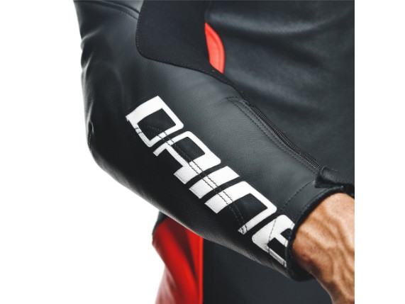 1513485_W12_Dainese_Tosa_1PC_Leathersuit_black_fluo_red_white_16