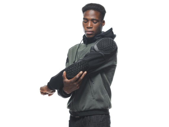 1735263_731_Dainese_Daemon_X_Safety_Hoodie_green_black_17