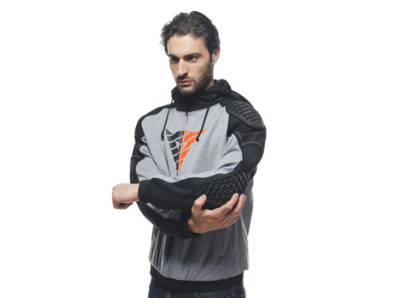 1735263_95H_Dainese_Daemon_X_Safety_Hoodie_melagne_grey_black_red_fluo_16