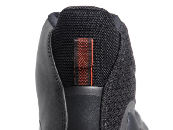 1775232_628_Dainese_Atipica_2_Air_Shoes_black_red_fluo_Motorradschuhe_5