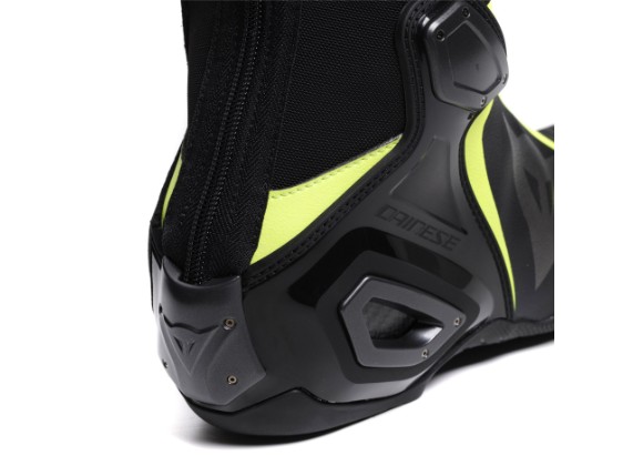 17900052_620_Axial-2-black-yellow-fluo_6
