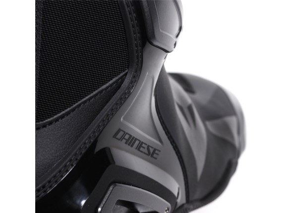 17900052_631_Axial-2-black-5