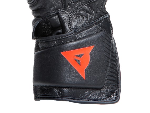 1815957_691_Dainese_Carbon_4_Long_Gloves_ BLACK_BLACK_BLACK_6
