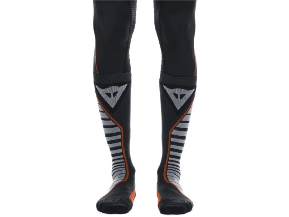 1996273_606_Dainese_Thermo_Long_Socks_black_red_boerjes_Socken_3