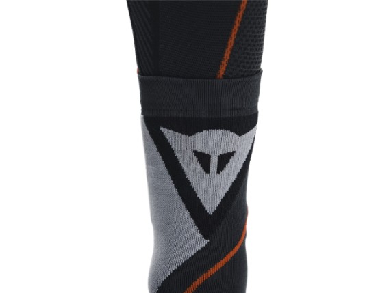 1996274_606_Dainese_Thermo_Mid_Socks_black_red_boerjes_Socken_7