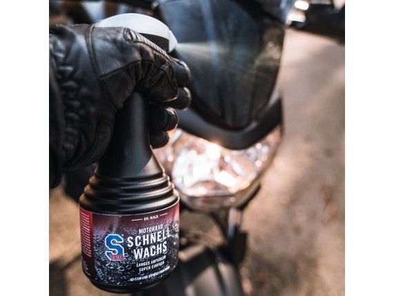 2440_S100_Motorrad_Schnellwachs_500ml_detail