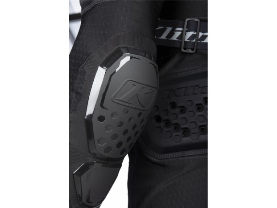 3023-000_Stealth Black_13