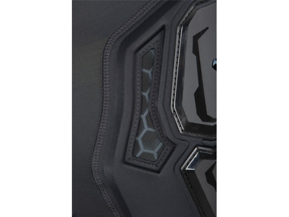 3023-000_Stealth Black_14