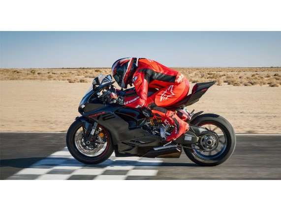 3150225-pdp-GP_Plus_V1_Sprint_Leather_Suit