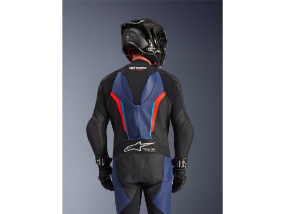 3150526_1739_GP_FORCE_V2_LEATHER_SUIT_1PC_HELMET_BA_3X4
