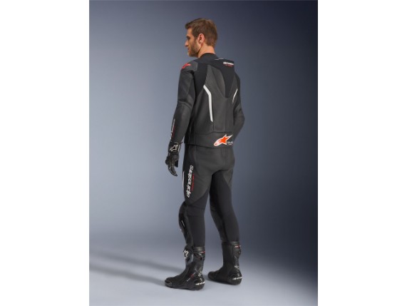 3160126_1231_GP_FORCE_V2_LEATHER_SUIT_2PC_BS