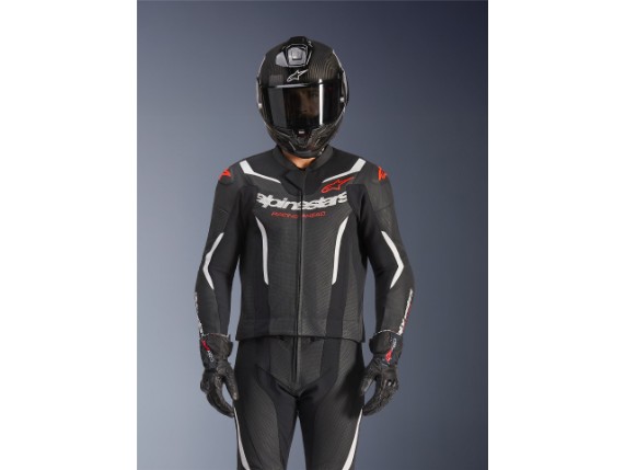3160126_1231_GP_FORCE_V2_LEATHER_SUIT_2PC_HELMET_FR_3X4