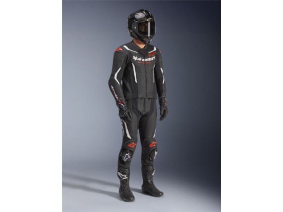 3160126_1231_GP_FORCE_V2_LEATHER_SUIT_2PC_HELMET_FS
