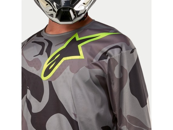 3761224-9115-racer-tactical-jersey_detail_2000x2000
