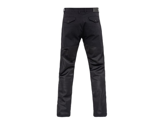 3U7A8413_JP8001_AeroMeshPant_web_02_MainGroup_Isolated_050_black_lowres