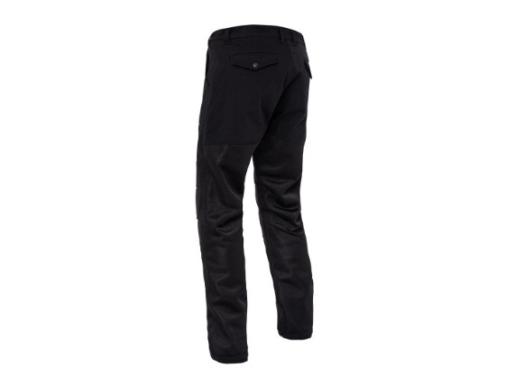 3U7A8416_JP8001_AeroMeshPant_web_02_MainGroup_Isolated_060_black_lowres
