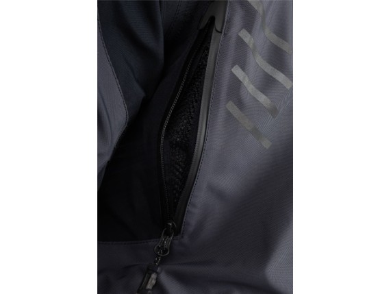 6029-003_Stealth Black_14