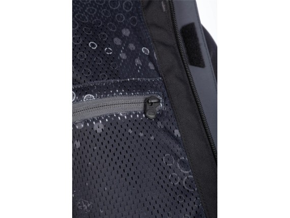 6029-003_Stealth Black_20