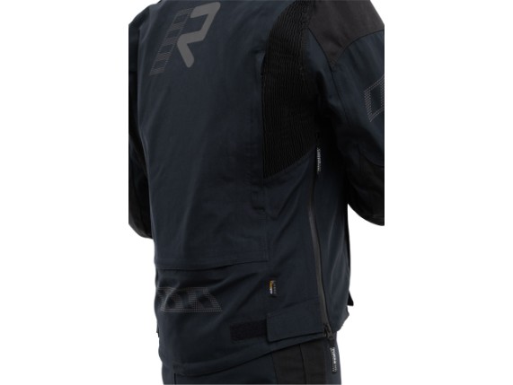 7_70222_722_R_999_modeldetail_01