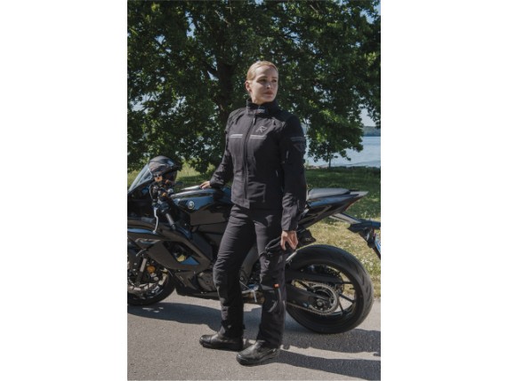 7_70226_771_R_999_Brand_02_ArmaTou-R Lady