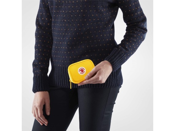 7323450463922_FW18_fvra_kanken_card_wallet_fjaellraeven_21