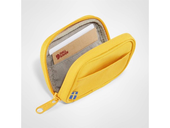 7323450463922_FW18_fvre_kanken_card_wallet_fjaellraeven_21