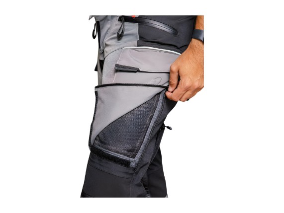 773x1080_APOLLOpants_detalle_3_Ventilation_panels_for_maximum_airflow