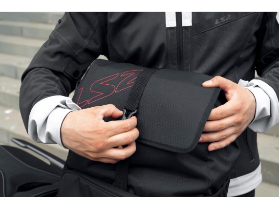 8FCB13-E0BFDE-1758186640