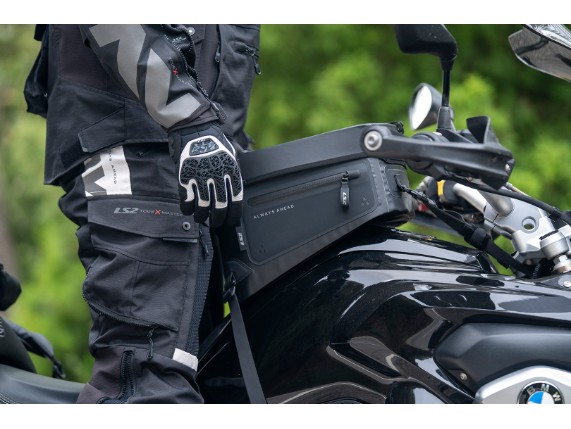 A4464E-33E505-1758184052