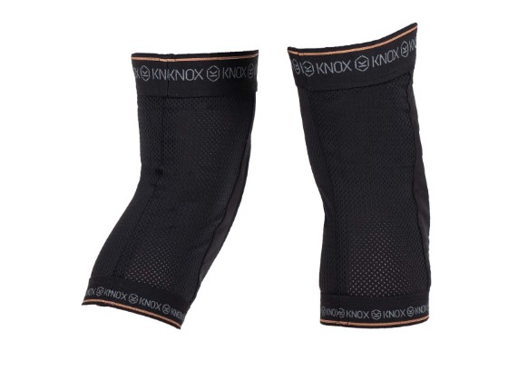 Action-Pro-Knee-Womens-2247