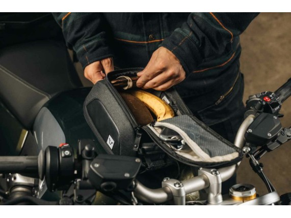 bc_trs_00_411_20000_4_xl