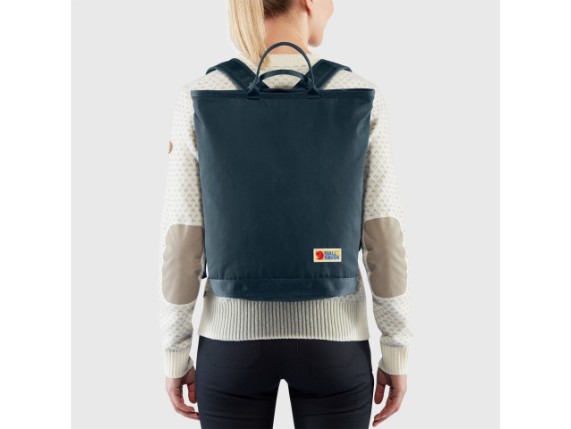 F27240_SS20_a_vardag_totepack_fjaellraeven_21