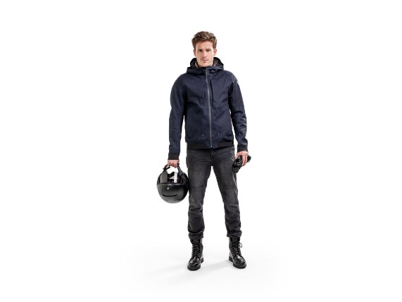 FSO014_0010_revit_stealth_2_jacke_schwarz_model_blau_2